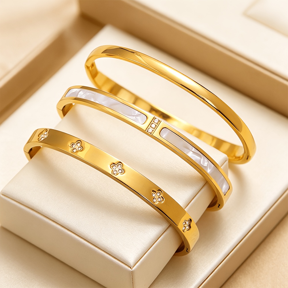 Women's Four-Leaf Clover Inlaid Stainless Steel Stackable Bracelet